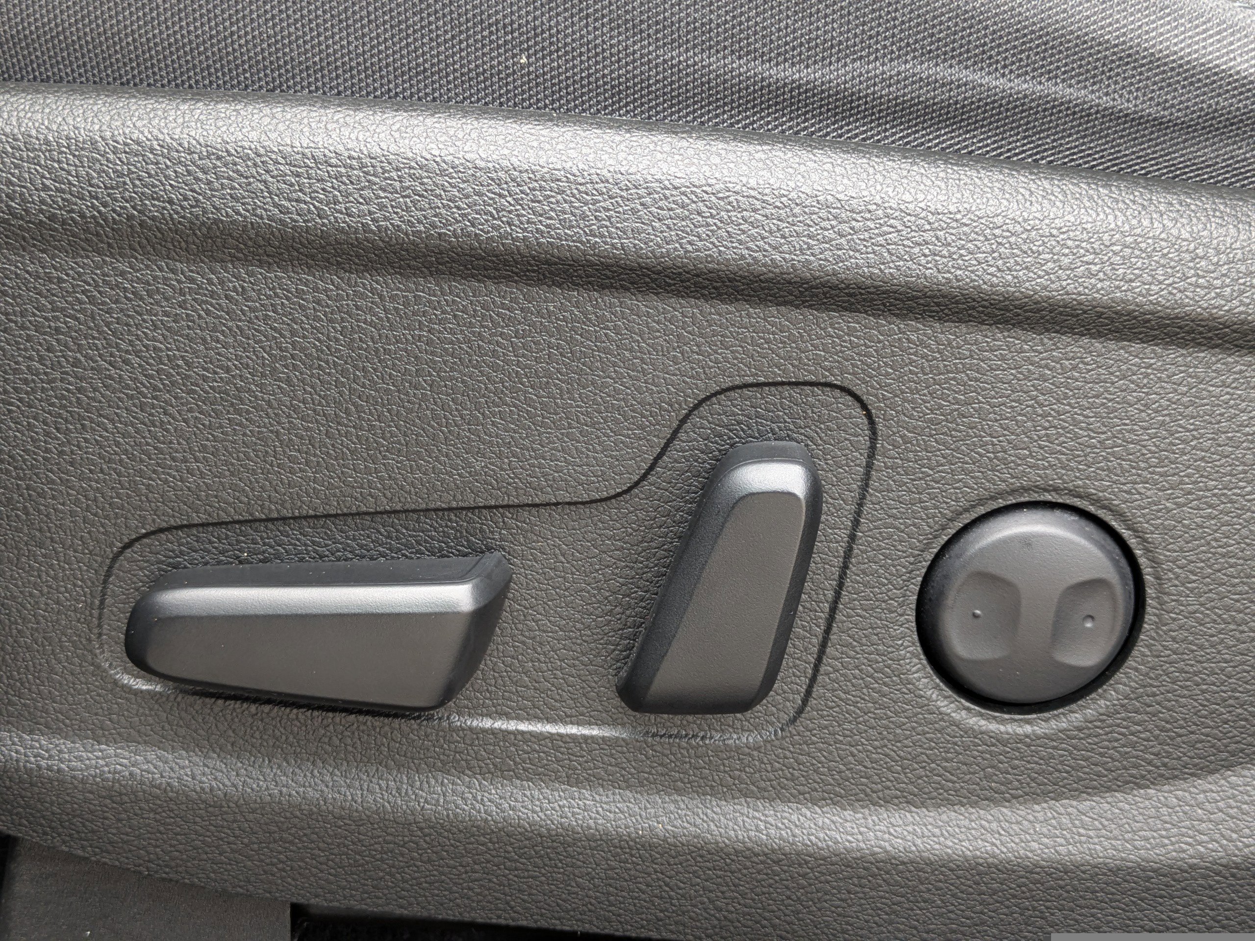 Used 2023 Hyundai Santa Fe SEL image 23