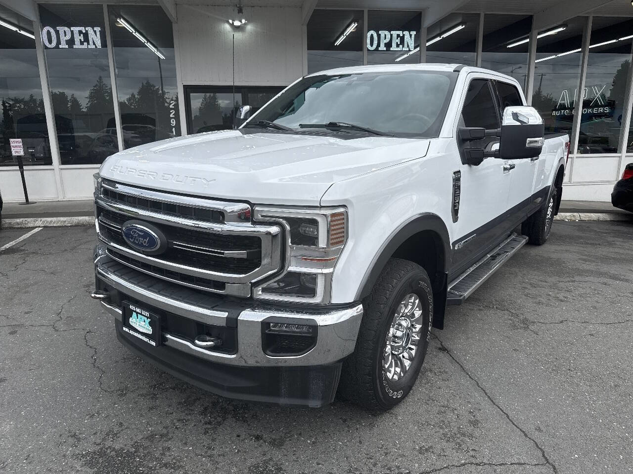 Used 2022 Ford F250 Lariat w/ Lariat Ultimate Package AWD/4WD image 1