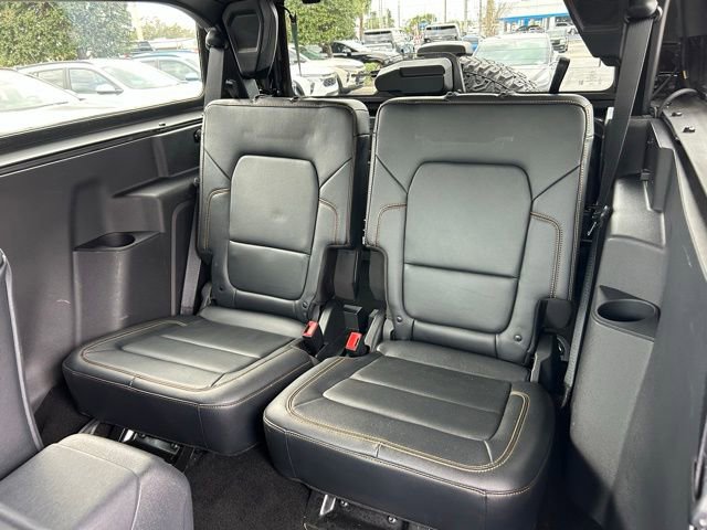 Used 2023 Ford Bronco Badlands w/ Sasquatch Package image 14