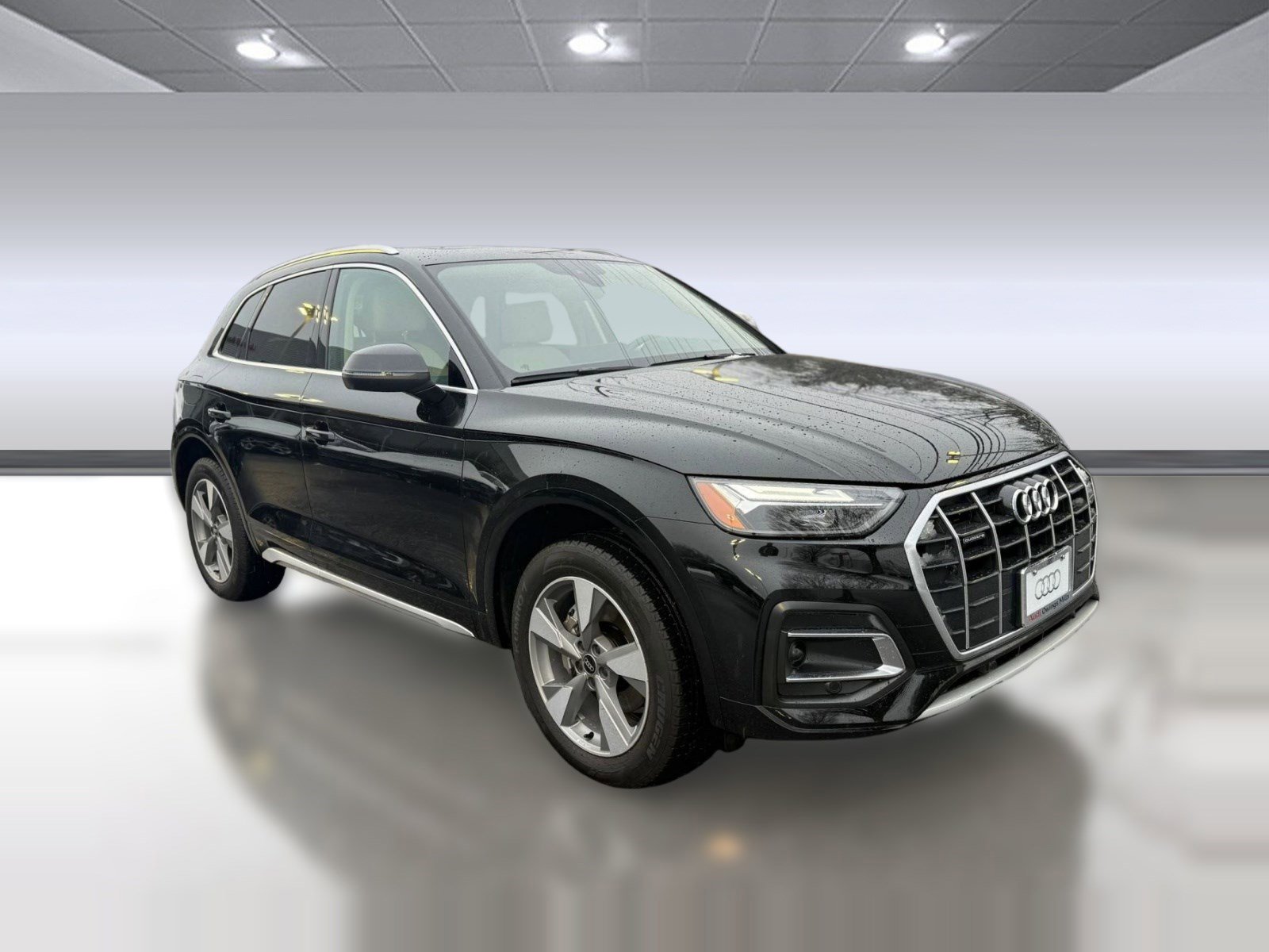 Used 2023 Audi Q5 2.0T Premium w/ Convenience Package image 7
