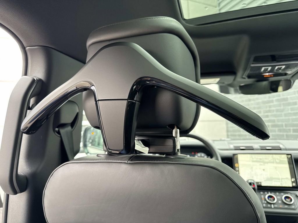 New 2026 Land Rover Defender 130 X-Dynamic SE image 16