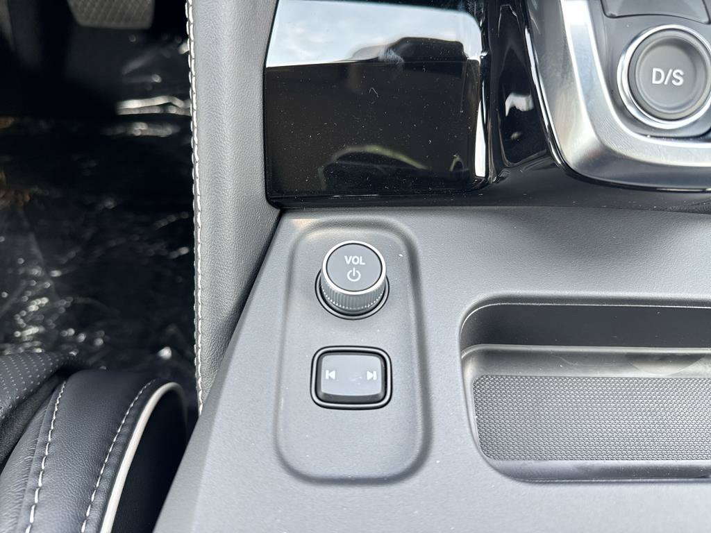 New 2026 Acura MDX w/ Advance Package AWD/4WD image 17