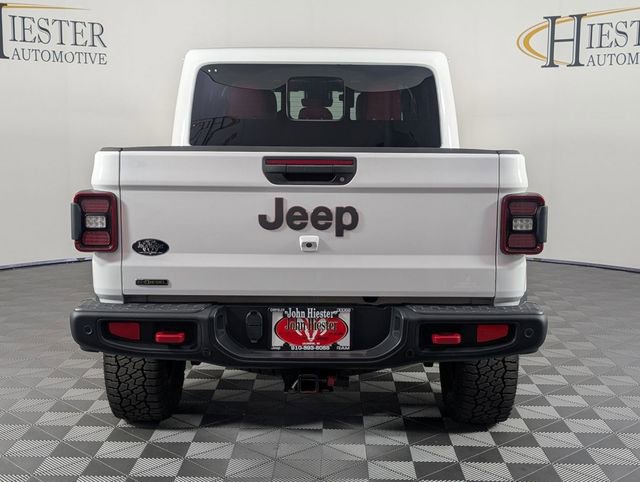 Used 2021 Jeep Gladiator Rubicon AWD/4WD image 6