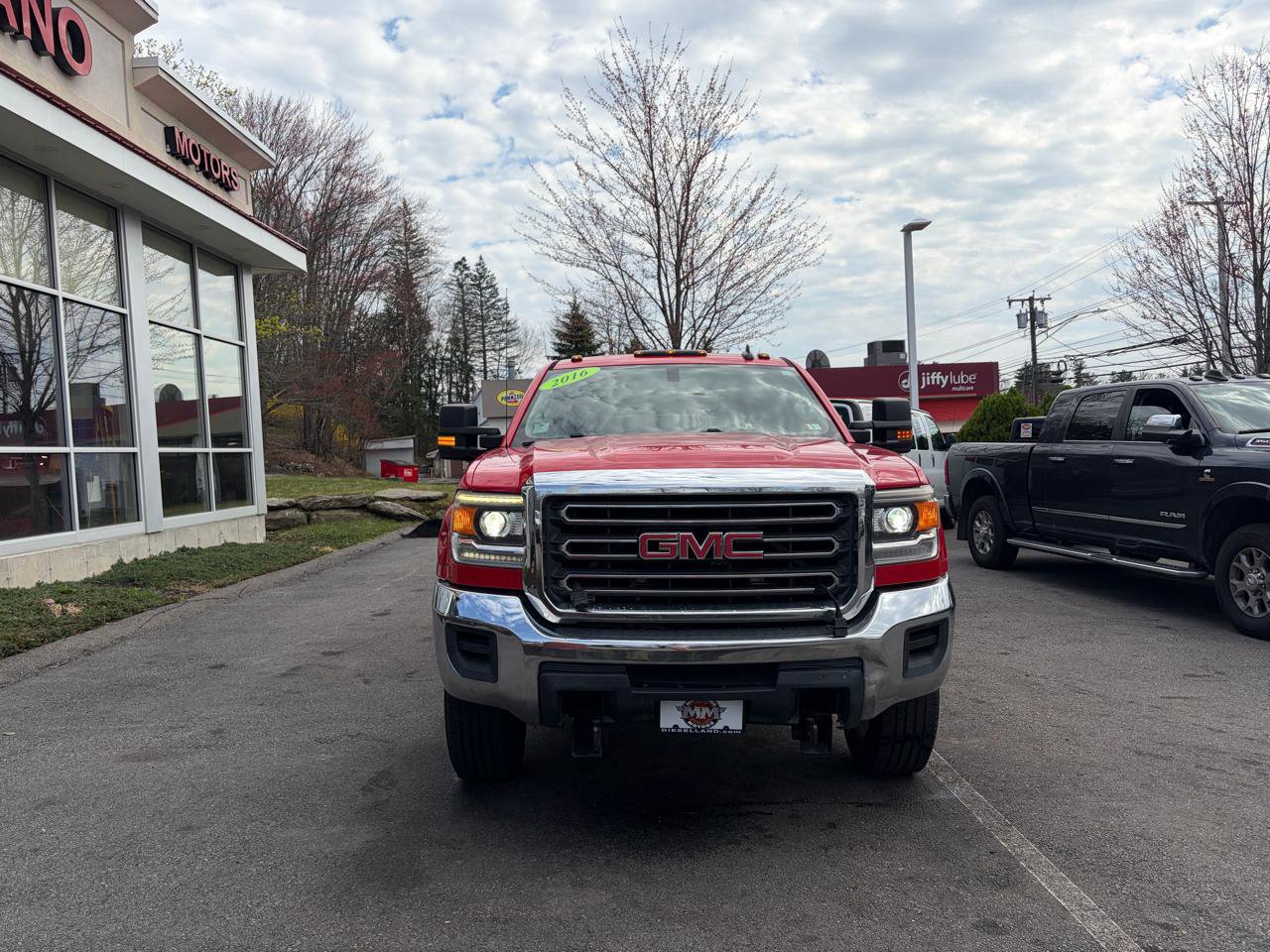 Used 2016 GMC Sierra 2500 4x4 Crew Cab w/ Sierra Convenience Package image 3