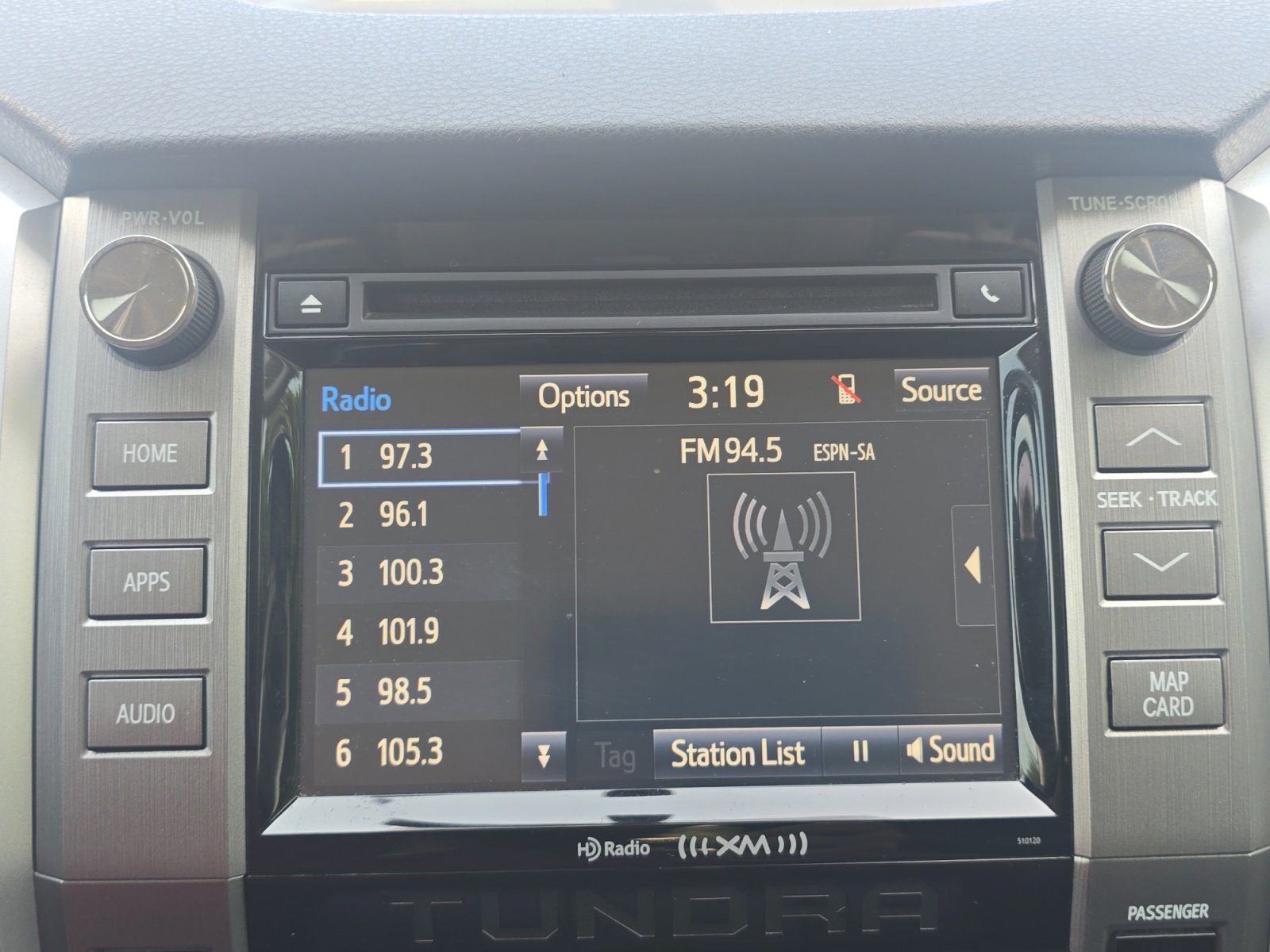 Used 2017 Toyota Tundra SR5 w/ SR5 Upgrade Package RWD image 17