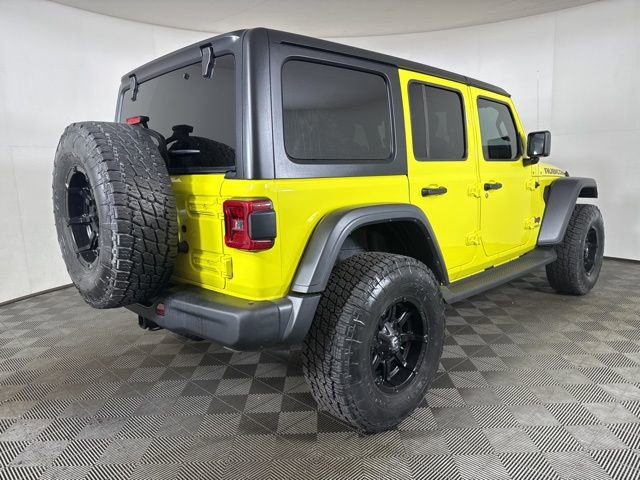 Used 2022 Jeep Wrangler Unlimited Rubicon w/ Steel Bumper Group AWD/4WD image 3