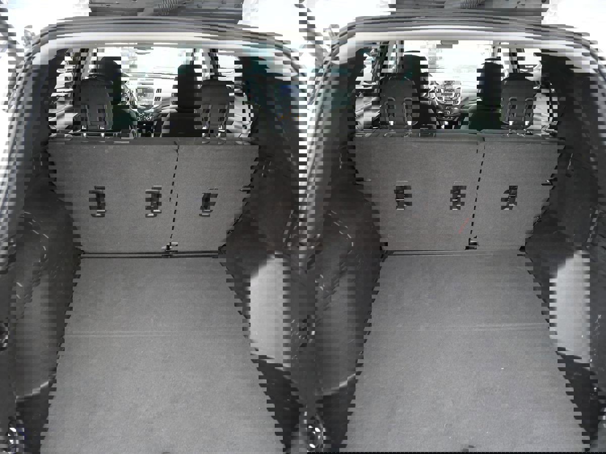 Used 2020 Chevrolet Equinox LT image 23