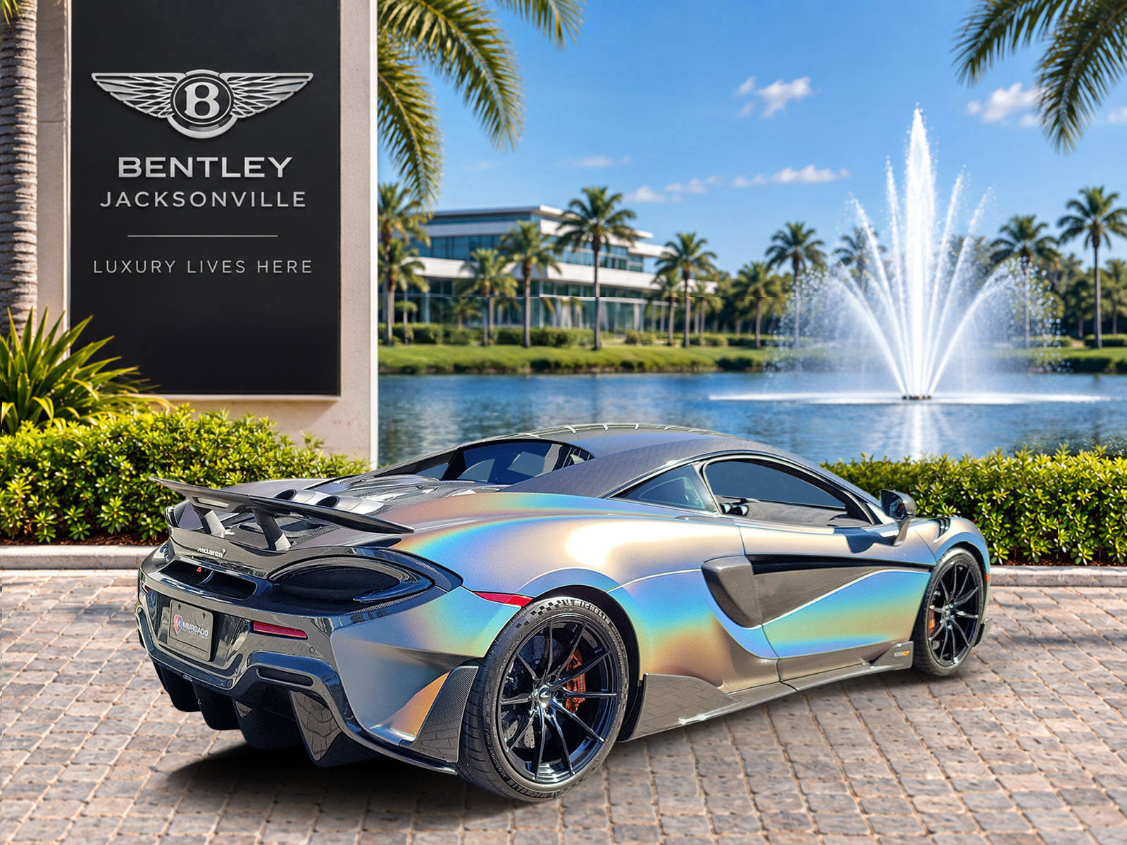 Used 2019 McLaren 600LT RWD image 5