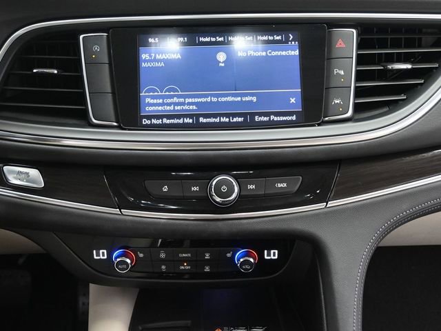 Used 2024 Buick Enclave Essence w/ Technology Package image 28