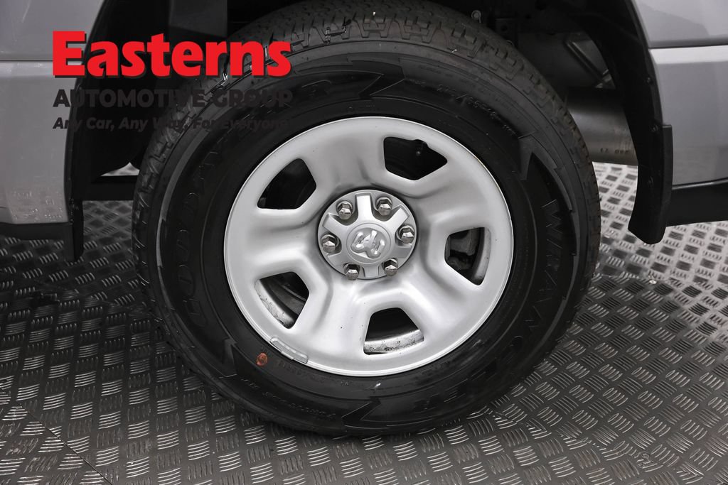 Used 2025 RAM 1500 Tradesman RWD image 33