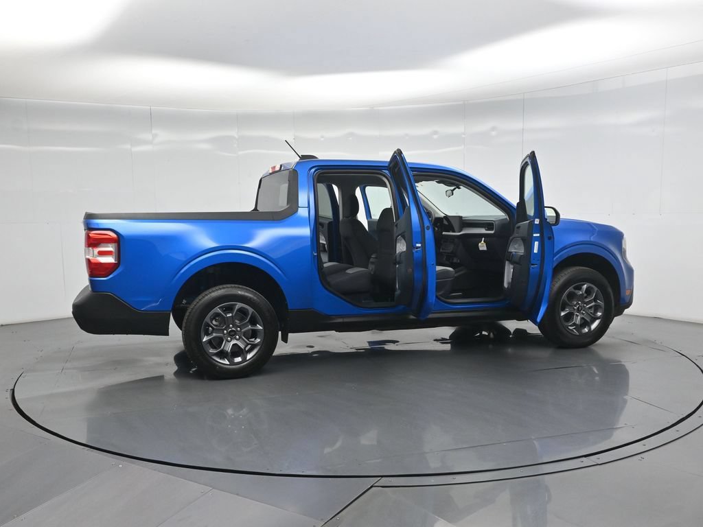 Certified 2026 Ford Maverick XLT FWD image 4