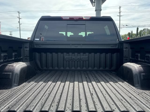 New 2026 GMC Sierra 1500 AT4 w/ AT4 Premium Package AWD/4WD image 12