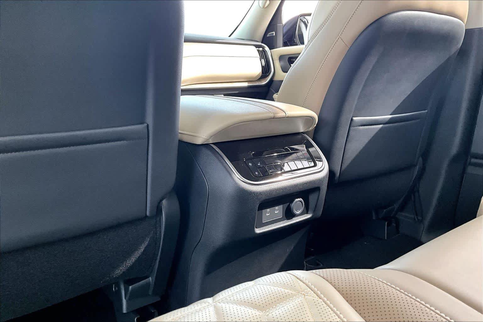 New 2026 Nissan Armada Platinum Reserve AWD/4WD image 19