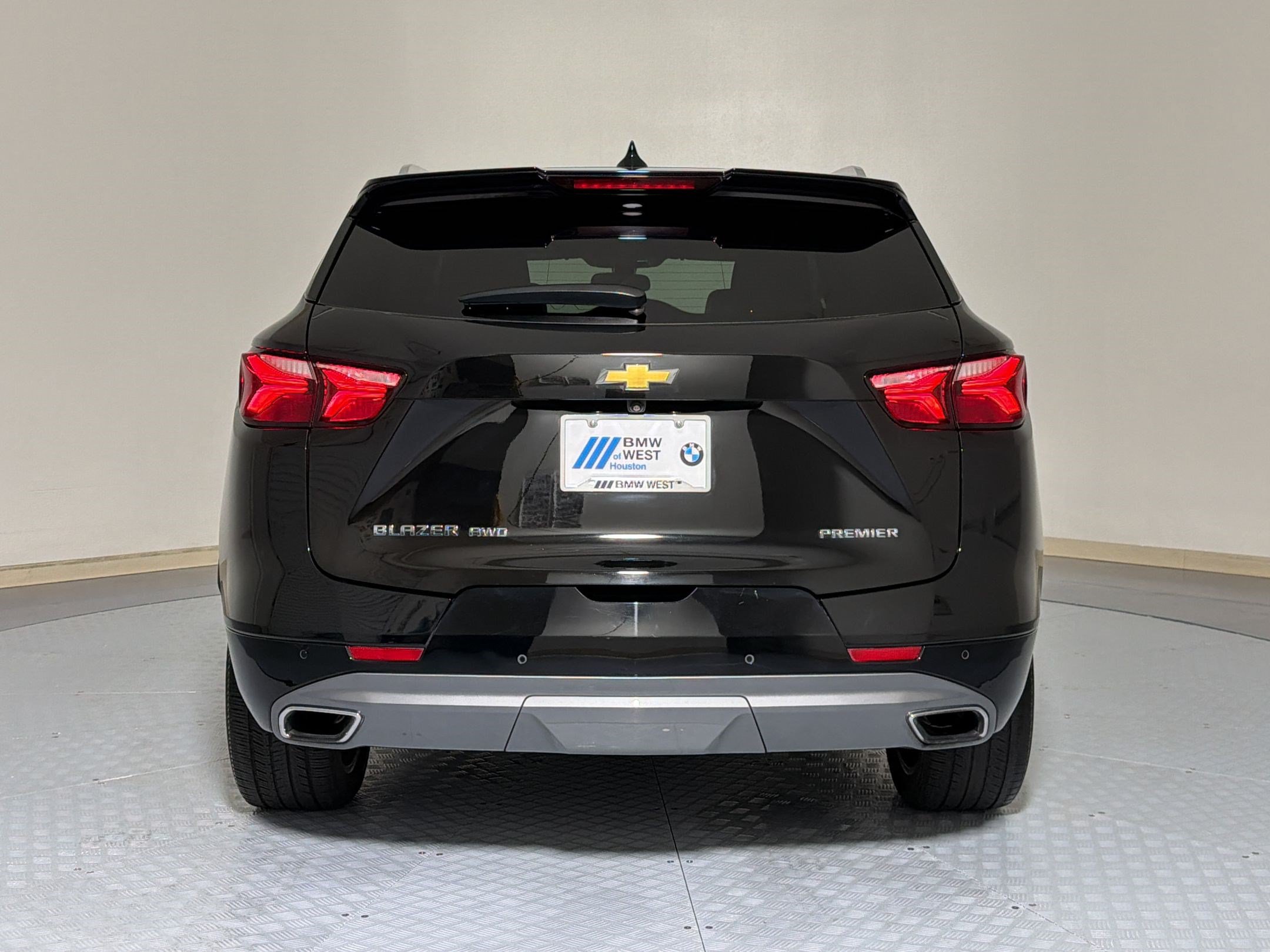 Used 2019 Chevrolet Blazer Premier w/ Sun and Wheels Package AWD/4WD image 10