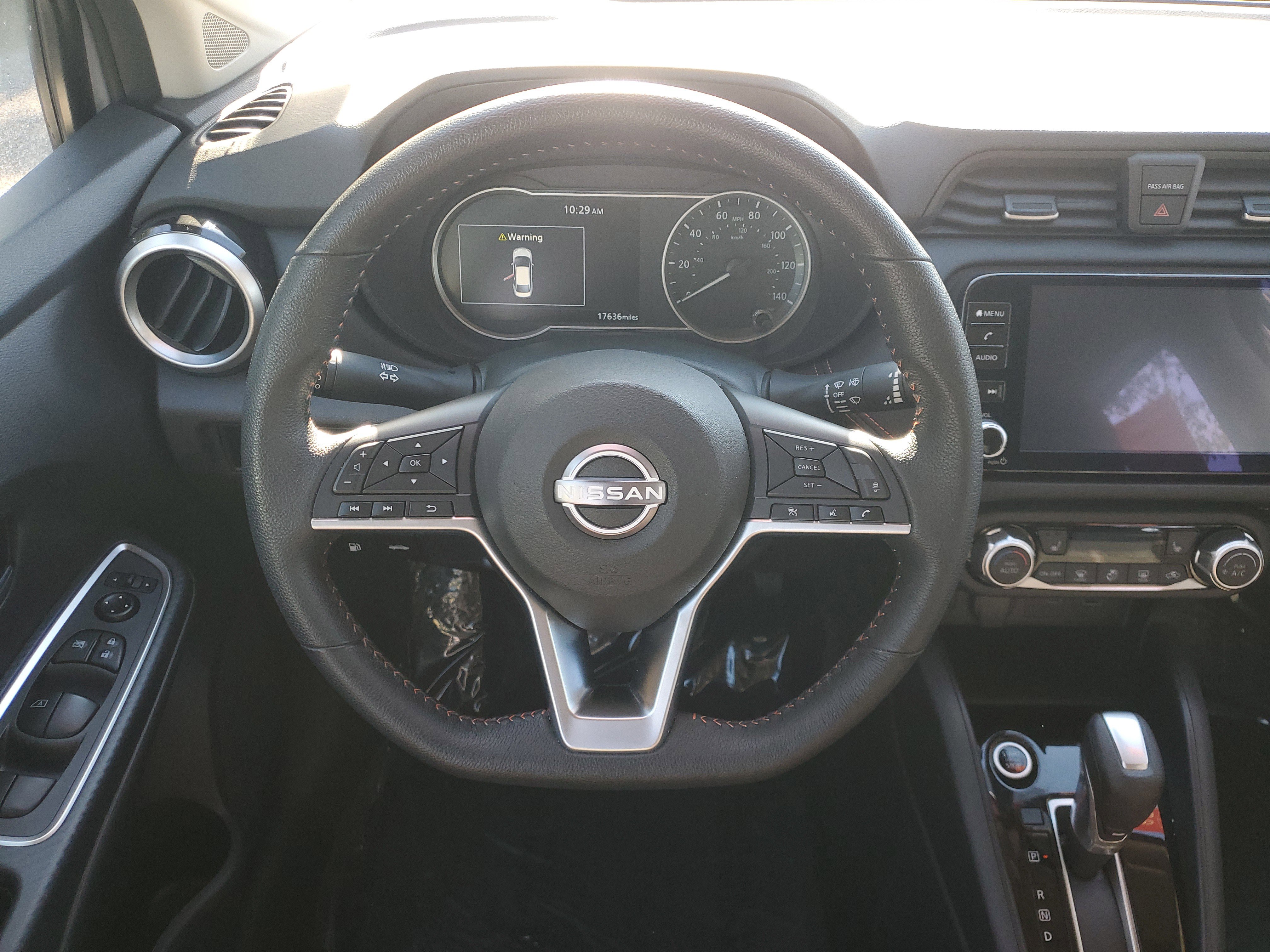 Certified 2025 Nissan Versa SR w/ Trunk Package image 22