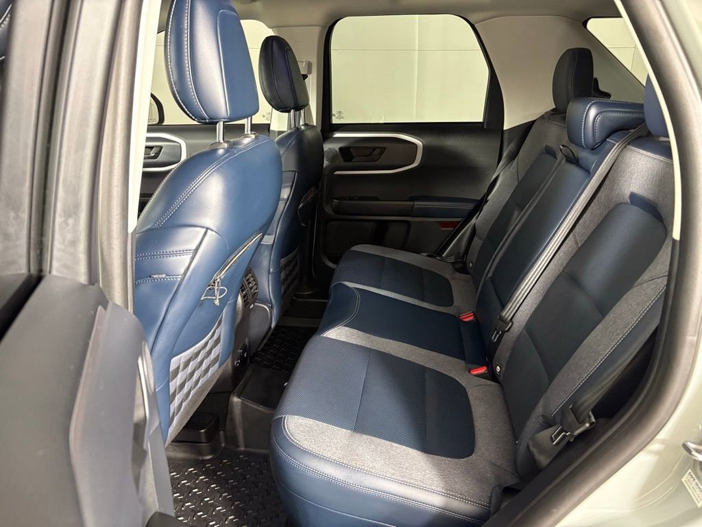 Used 2021 Ford Bronco Sport Outer Banks w/ Outer Banks Package (96D) image 37