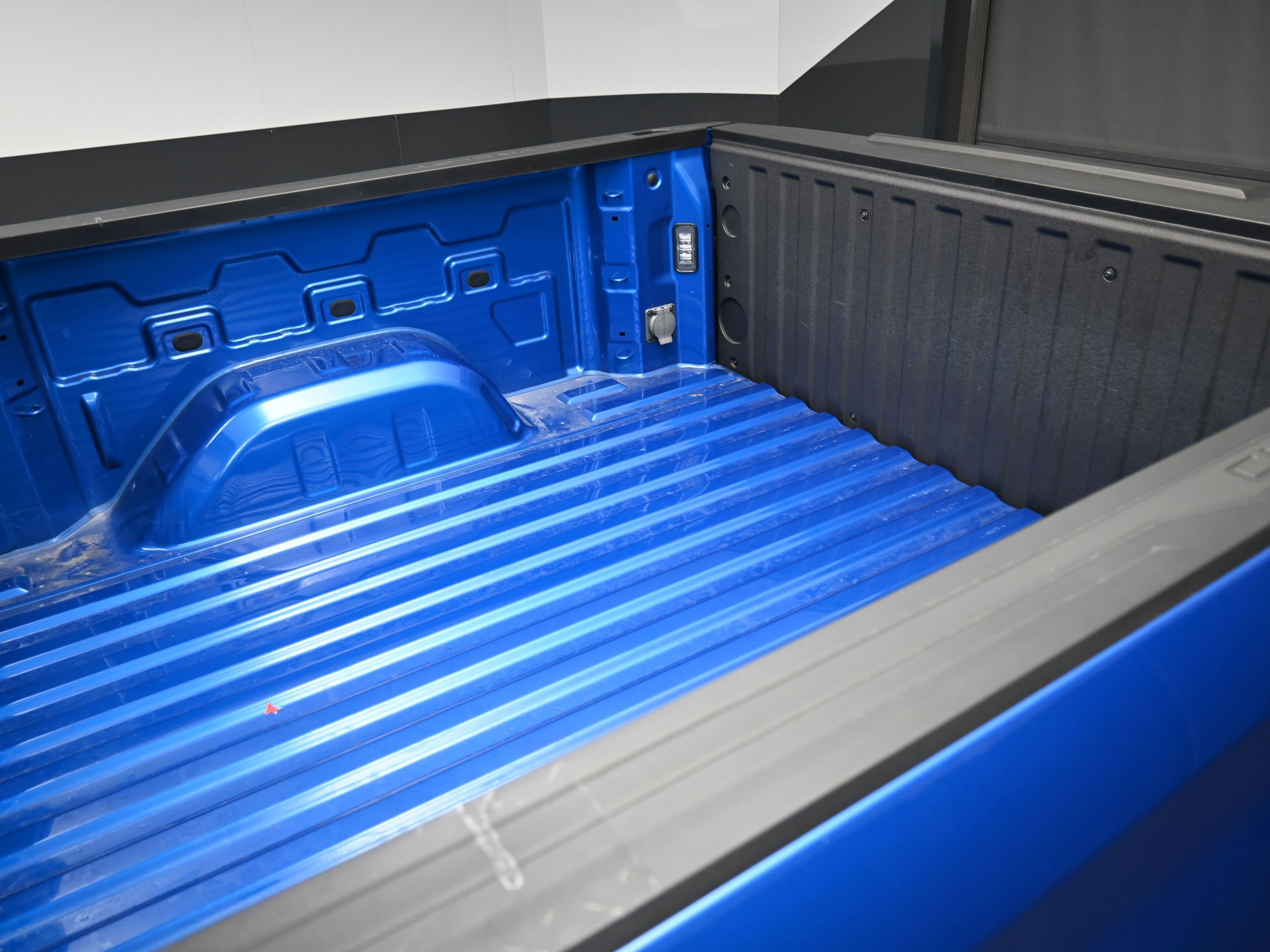 Certified 2024 Chevrolet Silverado 1500 Custom image 17