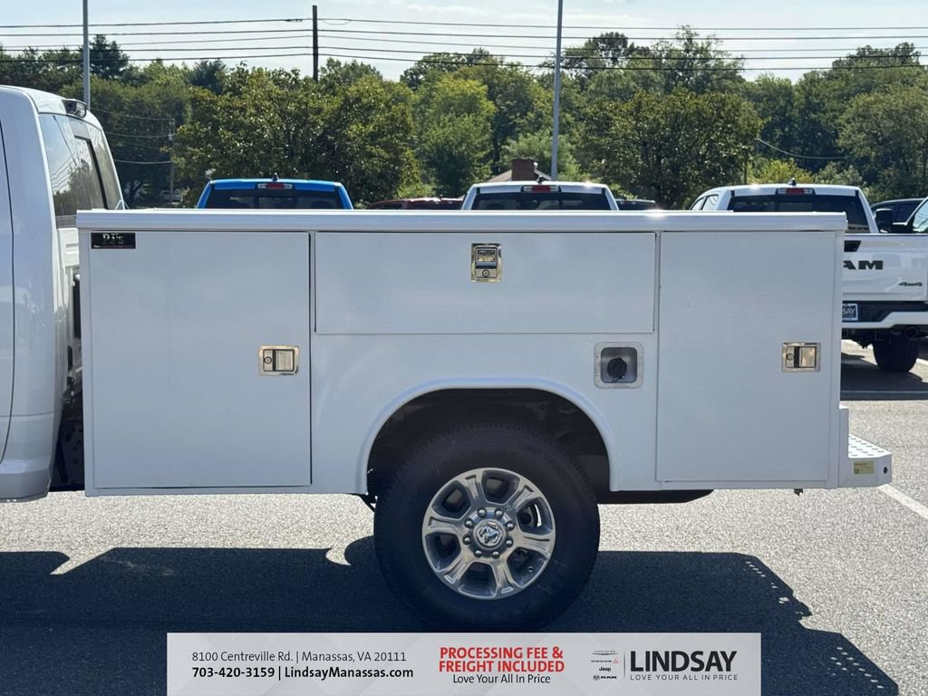 New 2026 RAM 3500 Tradesman AWD/4WD image 6