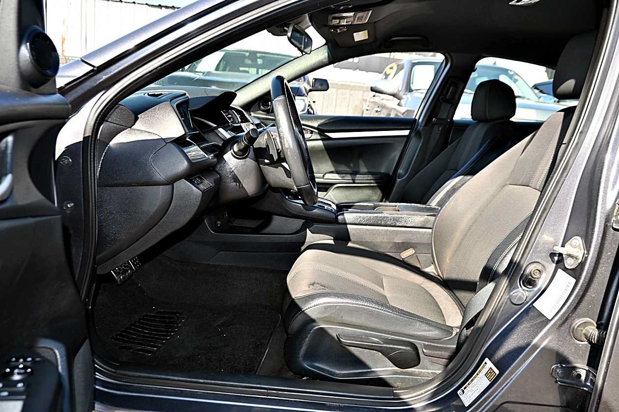 Used 2019 Honda Civic Sport image 12