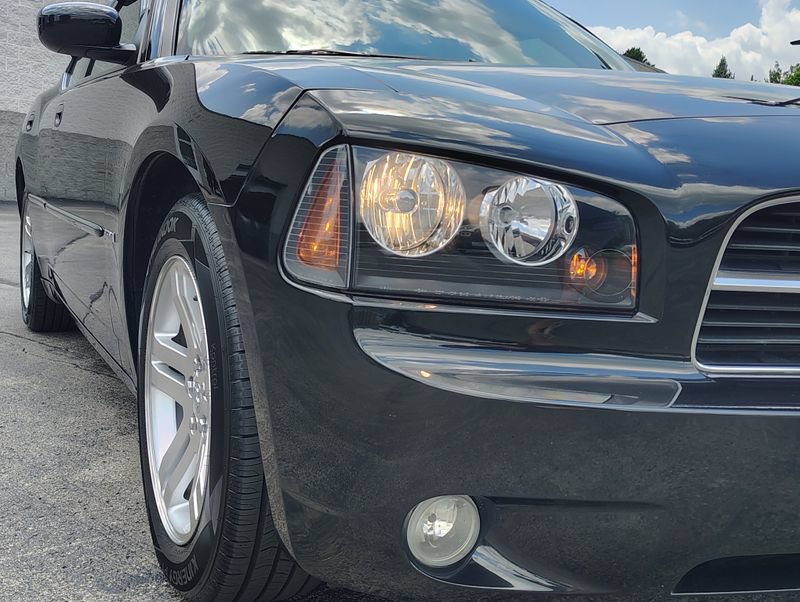 Used 2006 Dodge Charger R/T w/ Convenience Group II RWD image 3