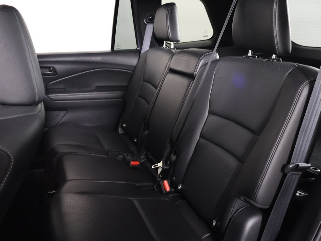 Used 2023 Honda Passport EX-L image 35