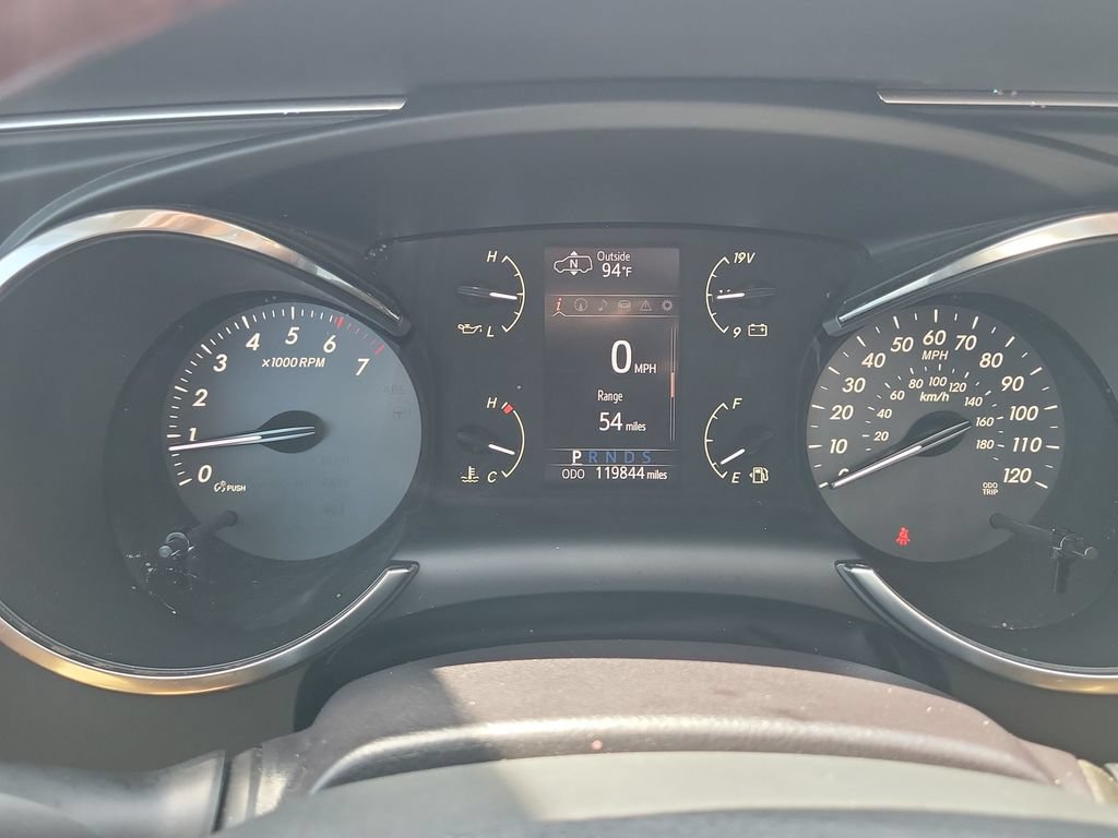 Used 2018 Toyota Sequoia Platinum AWD/4WD image 13