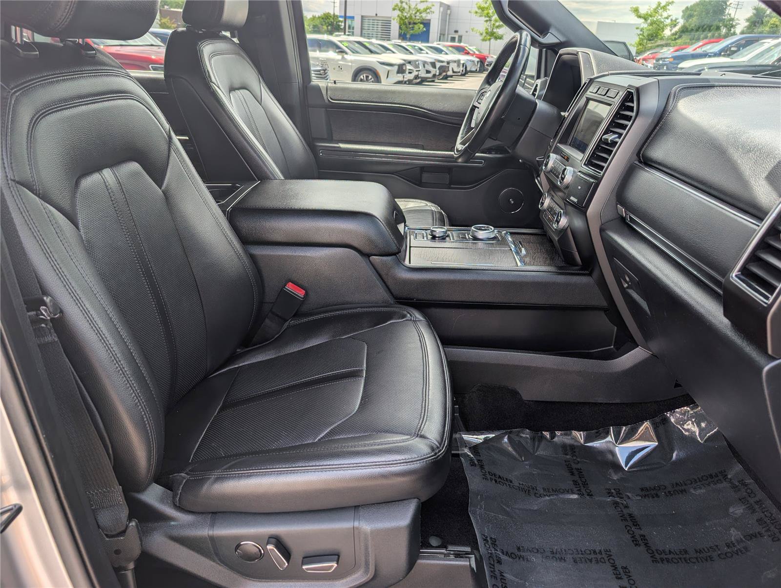 Used 2021 Ford Expedition Max Limited AWD/4WD image 10