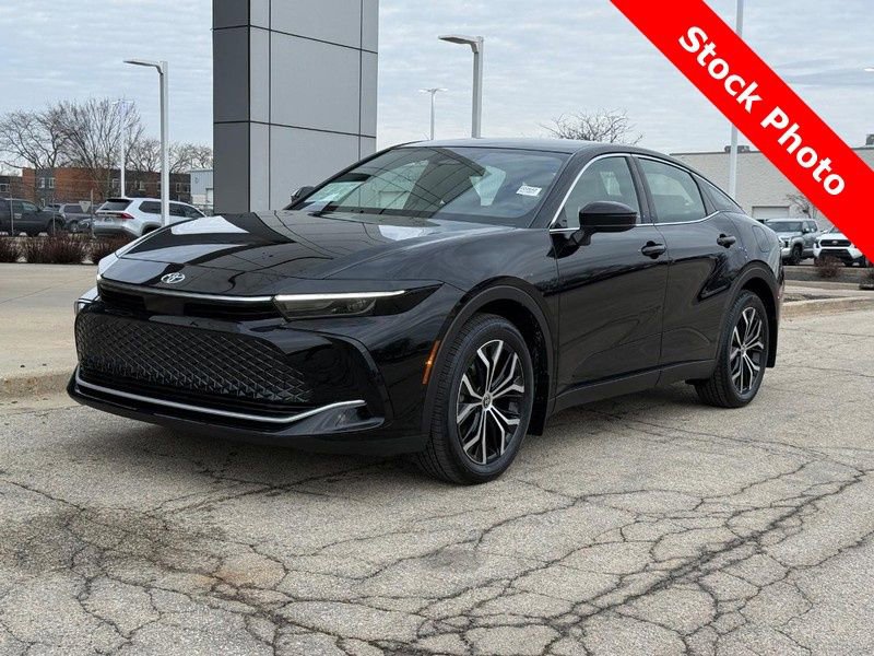 Used 2026 Toyota Crown XLE image 7