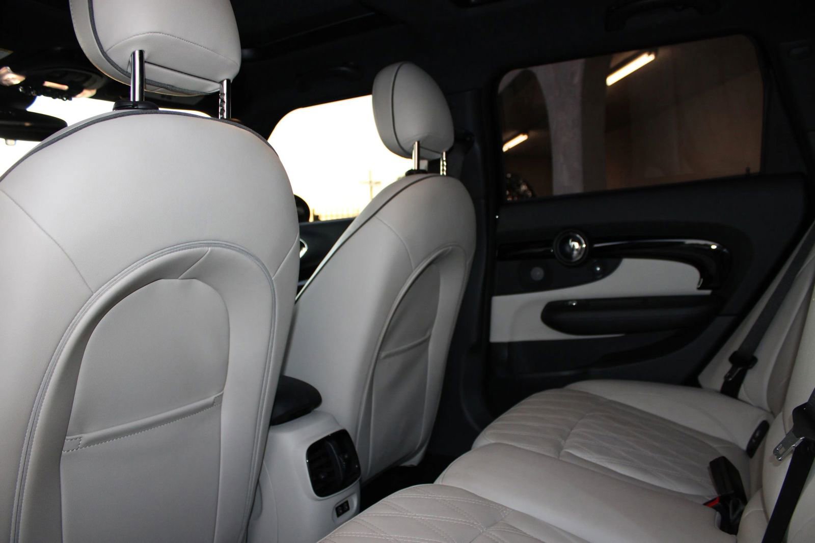 Used 2022 MINI Cooper Clubman S image 22