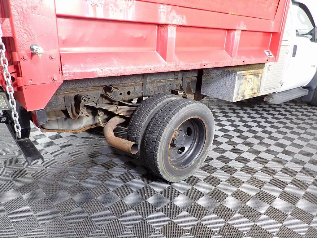 Used 2007 Ford F550 2WD Regular Cab Super Duty image 22