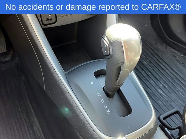 Certified 2022 Chevrolet Trax LT w/ Midnight Edition image 28