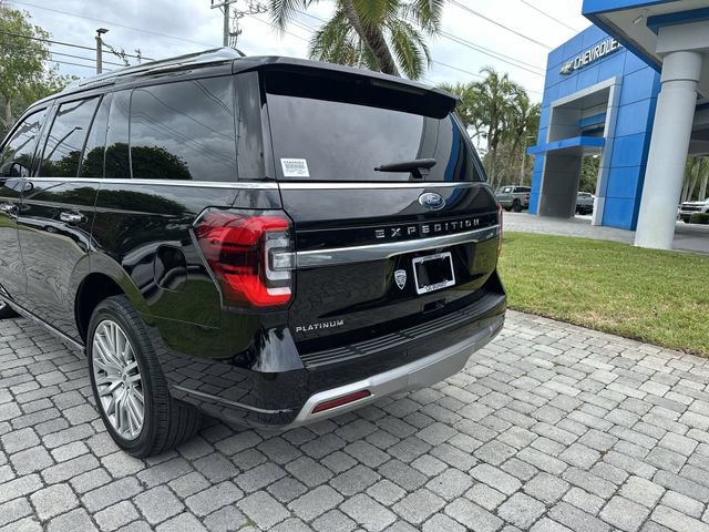 Used 2022 Ford Expedition Platinum AWD/4WD image 12