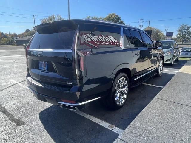 Used 2021 Cadillac Escalade ESV Premium Luxury Platinum image 5