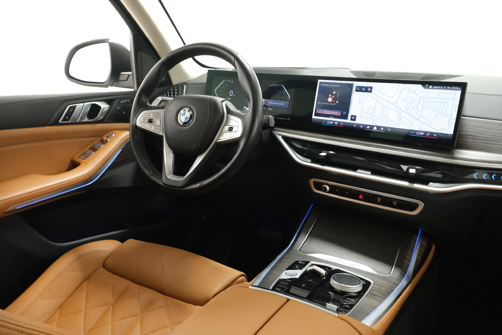 Used 2024 BMW X7 xDrive40i w/ Premium Package AWD/4WD image 10