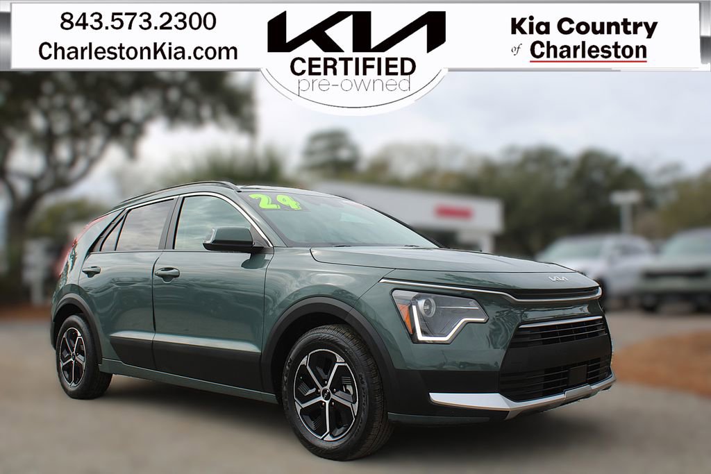 Certified 2024 Kia Niro EX image 1
