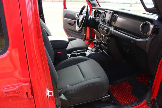 Used 2019 Jeep Wrangler Unlimited Sport S AWD/4WD image 17