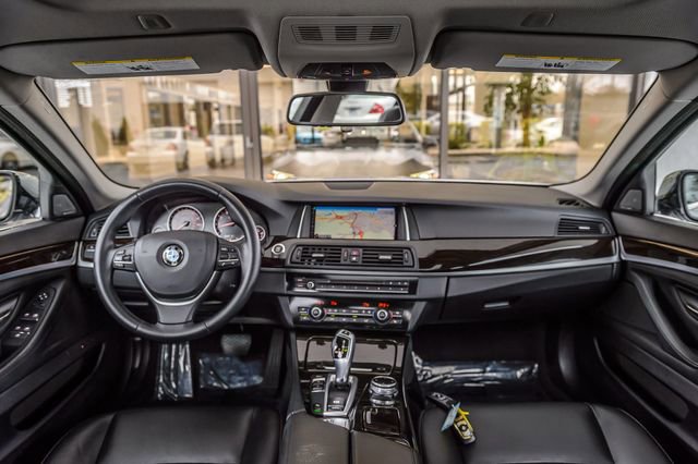 Used 2015 BMW 535i 535i - SILVER ON BLACK - NAV - image 3