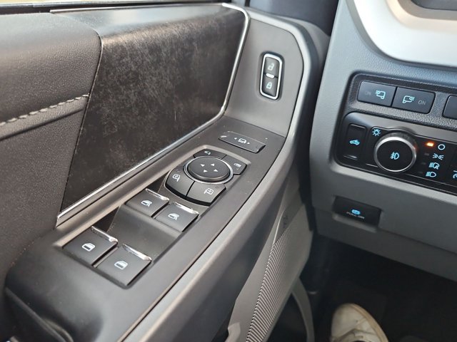 Used 2023 Ford F250 XLT w/ Black Appearance Package AWD/4WD image 29