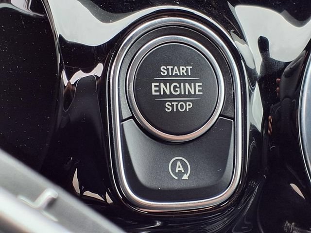 Certified 2025 Mercedes-Benz GLA 250 image 25