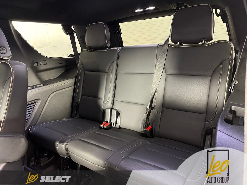 Used 2021 Chevrolet Tahoe Premier AWD/4WD image 11