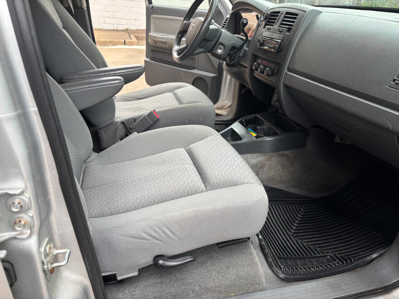 Used 2007 Dodge Dakota ST w/ PWR Convenience Group AWD/4WD image 25