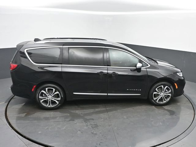 New 2026 Chrysler Pacifica Pinnacle image 43