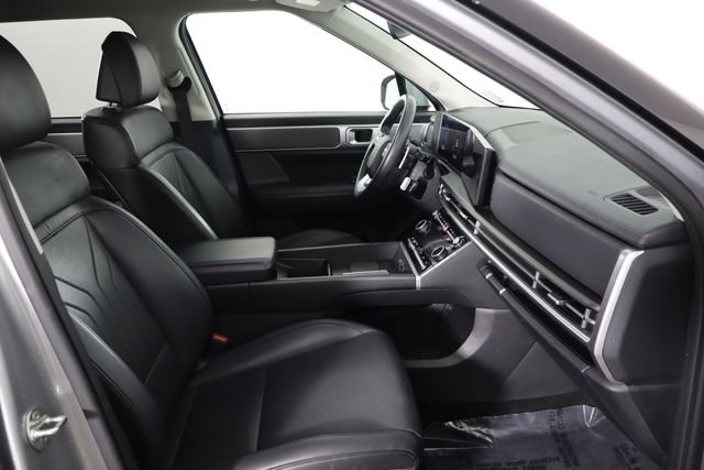 Used 2024 Hyundai Santa Fe SEL FWD image 18
