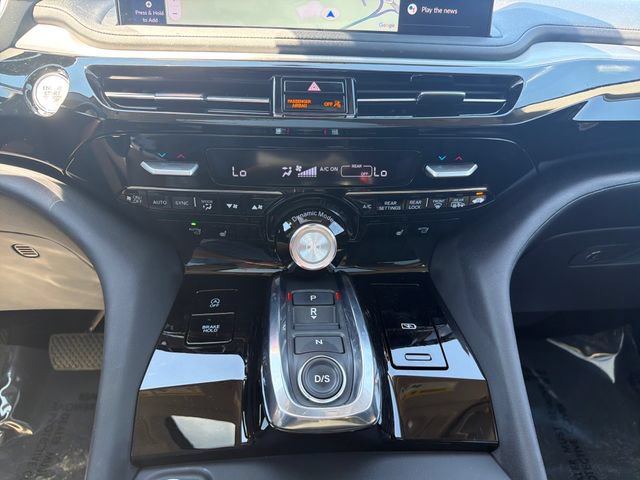 Used 2025 Acura MDX SH-AWD w/ Technology Package image 22