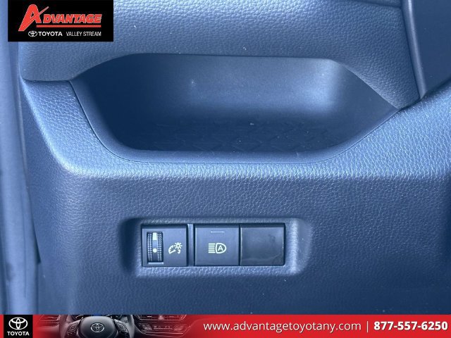 Certified 2024 Toyota RAV4 LE AWD/4WD image 23