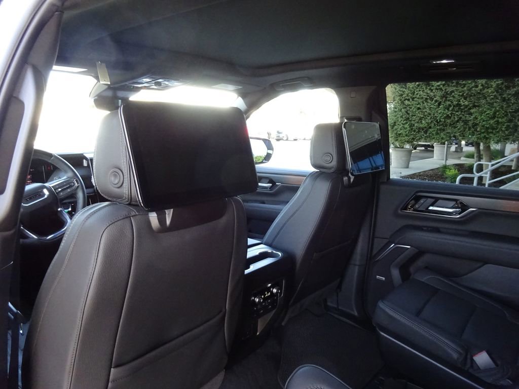 Certified 2026 GMC Yukon Denali w/ Denali Reserve Package image 23