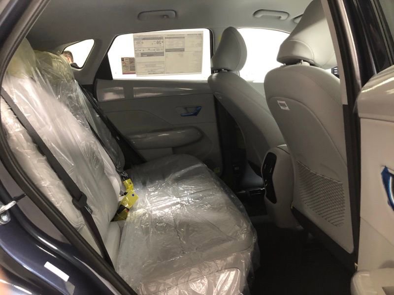 New 2026 Hyundai Kona SEL Premium image 9