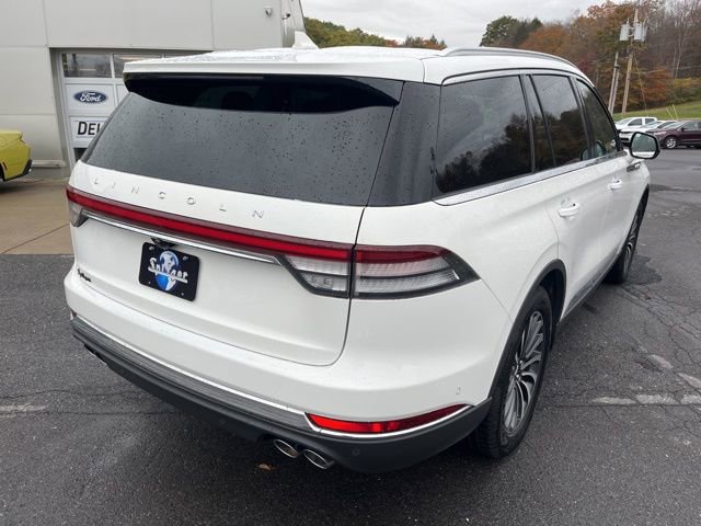 Used 2023 Lincoln Aviator Reserve w/ Equipment Group 201A image 8