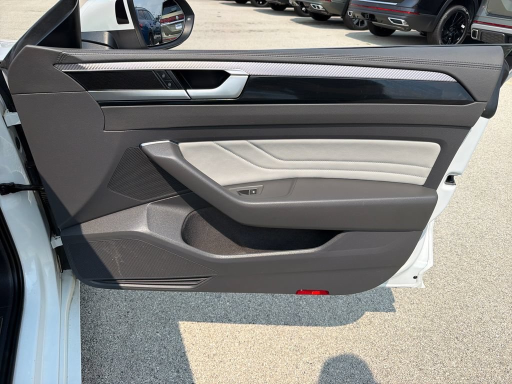 Certified 2023 Volkswagen Arteon SEL AWD/4WD image 26