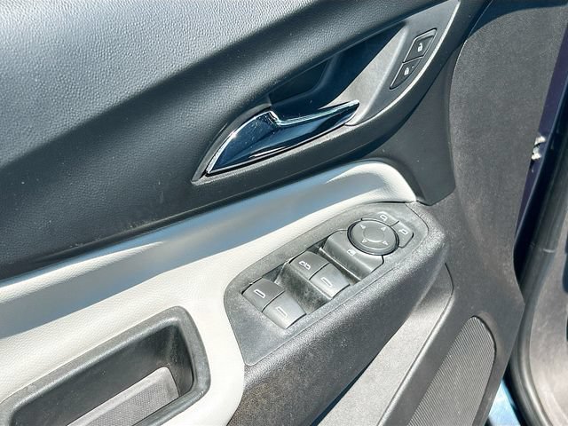Used 2018 Chevrolet Equinox LS AWD/4WD image 18